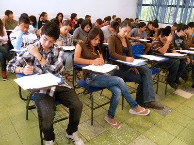 VAGAS PARA ESTRANGEIROS EM UNIVERSIDADES DO BRASIL. GRATUITO: ATÉ 03/07/2015